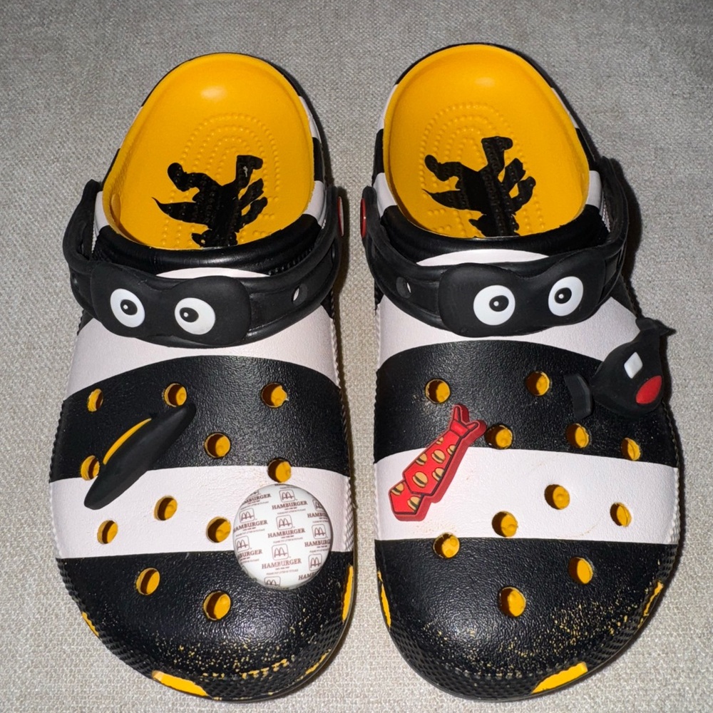 Crocs McDonalds Hamburglar Clogs Black, Yellow and White Unisex Adults Sz M7 W9